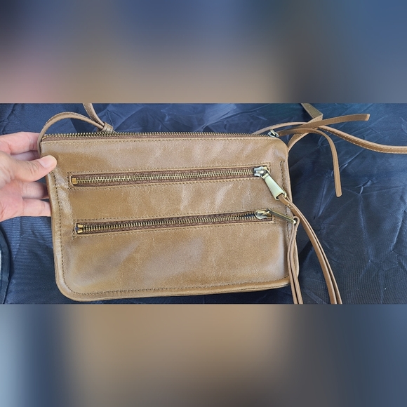 HOBO Mossy Green Leather Crossbody Bag - Picture 1 of 6
